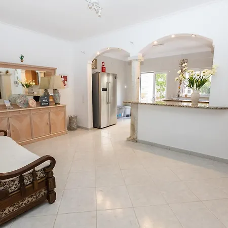 Moradia Mendes By Urban Beach Rentals