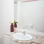 Urban - Moradia Mendes Gasthuis Portimão
