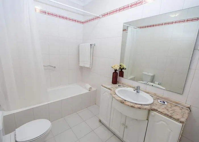 Urban - Moradia Mendes פורטימאו