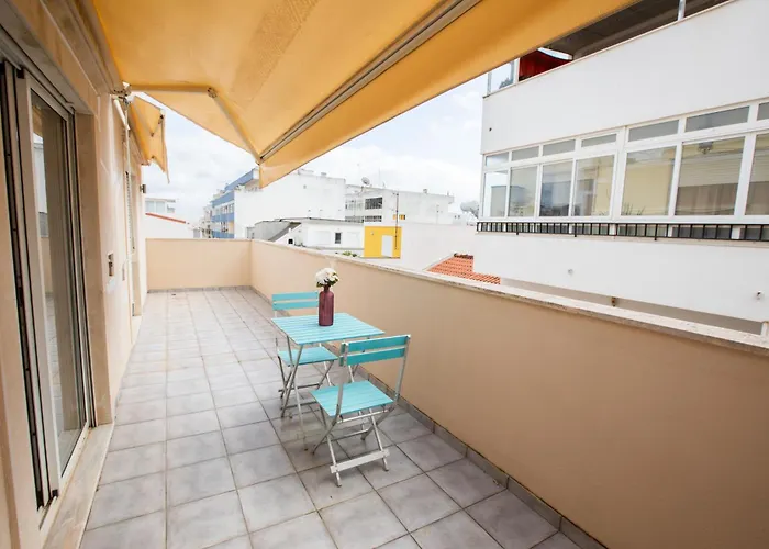 Urban - Moradia Mendes 3*