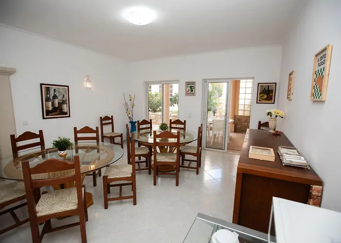 Urban - Moradia Mendes Gæstehus Portimão